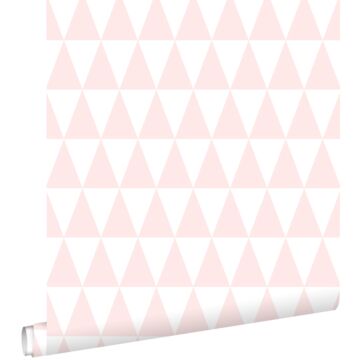 behang grafische driehoeken licht roze en wit van ESTAhome