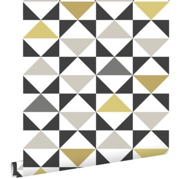 behang grafische driehoeken wit, zwart, grijs en okergeel van ESTAhome