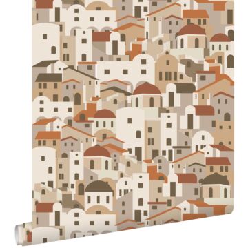 behang mediterrane huisjes beige en terracotta van ESTAhome