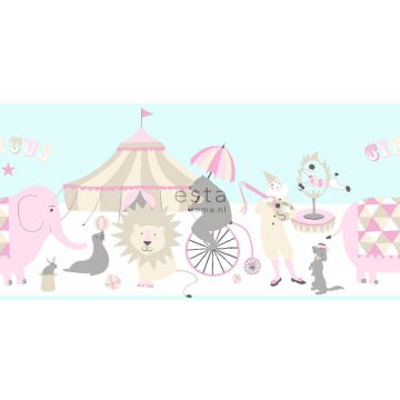 behangrand circus figuren licht roze, lichtblauw en beige van ESTAhome
